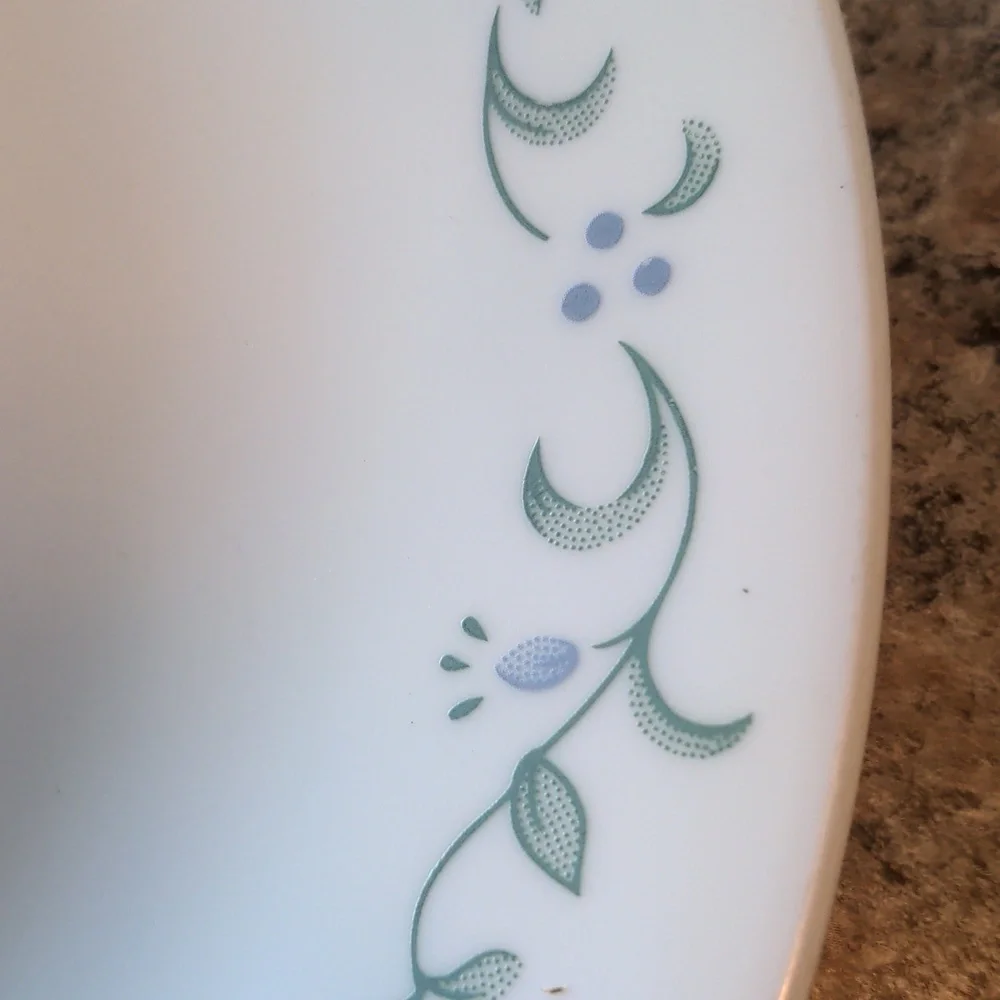 Corelle Country Cottage Dinner Plates Set of 3